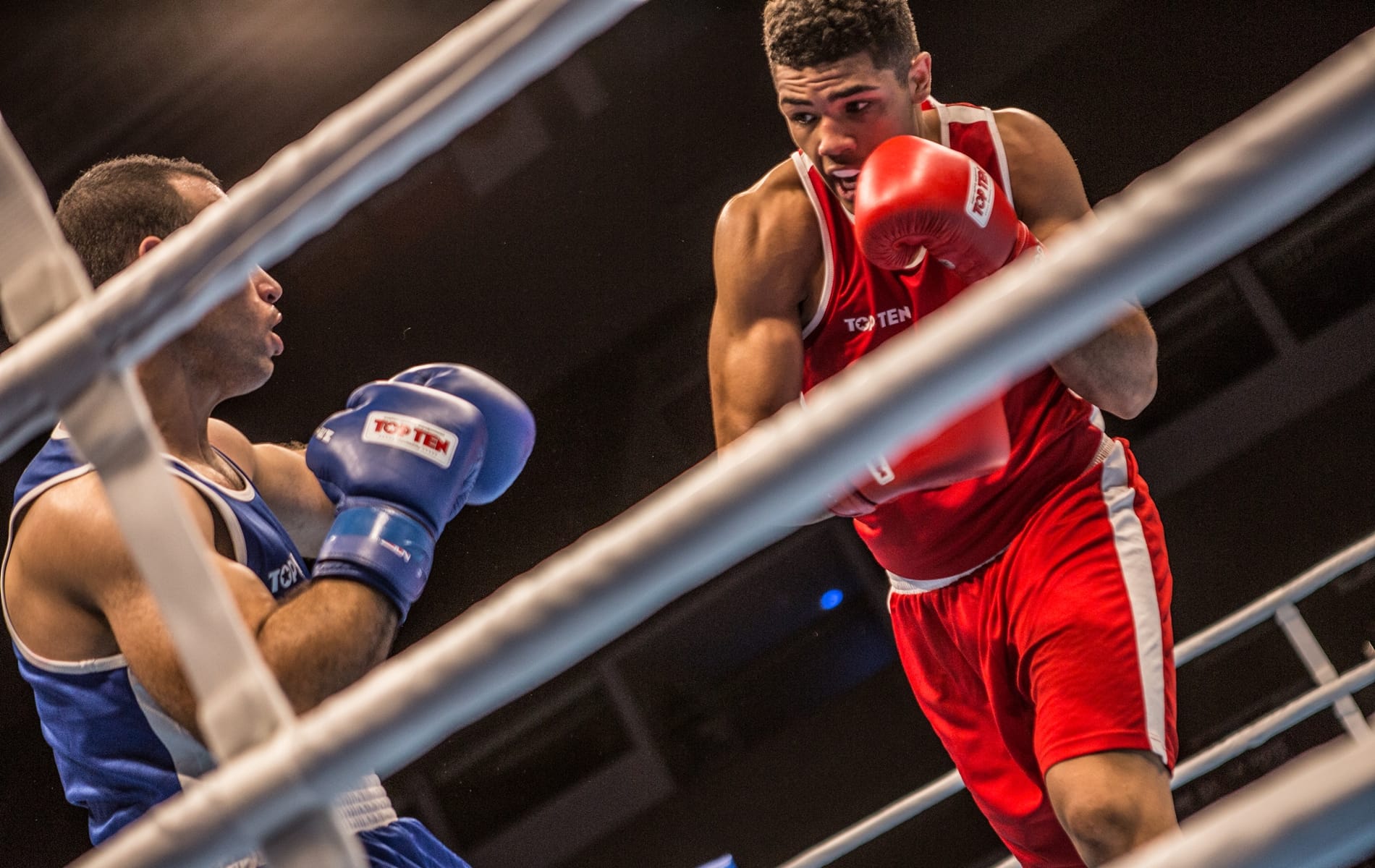 Heavyweight Joshua Temple Closes First Session With a Technical