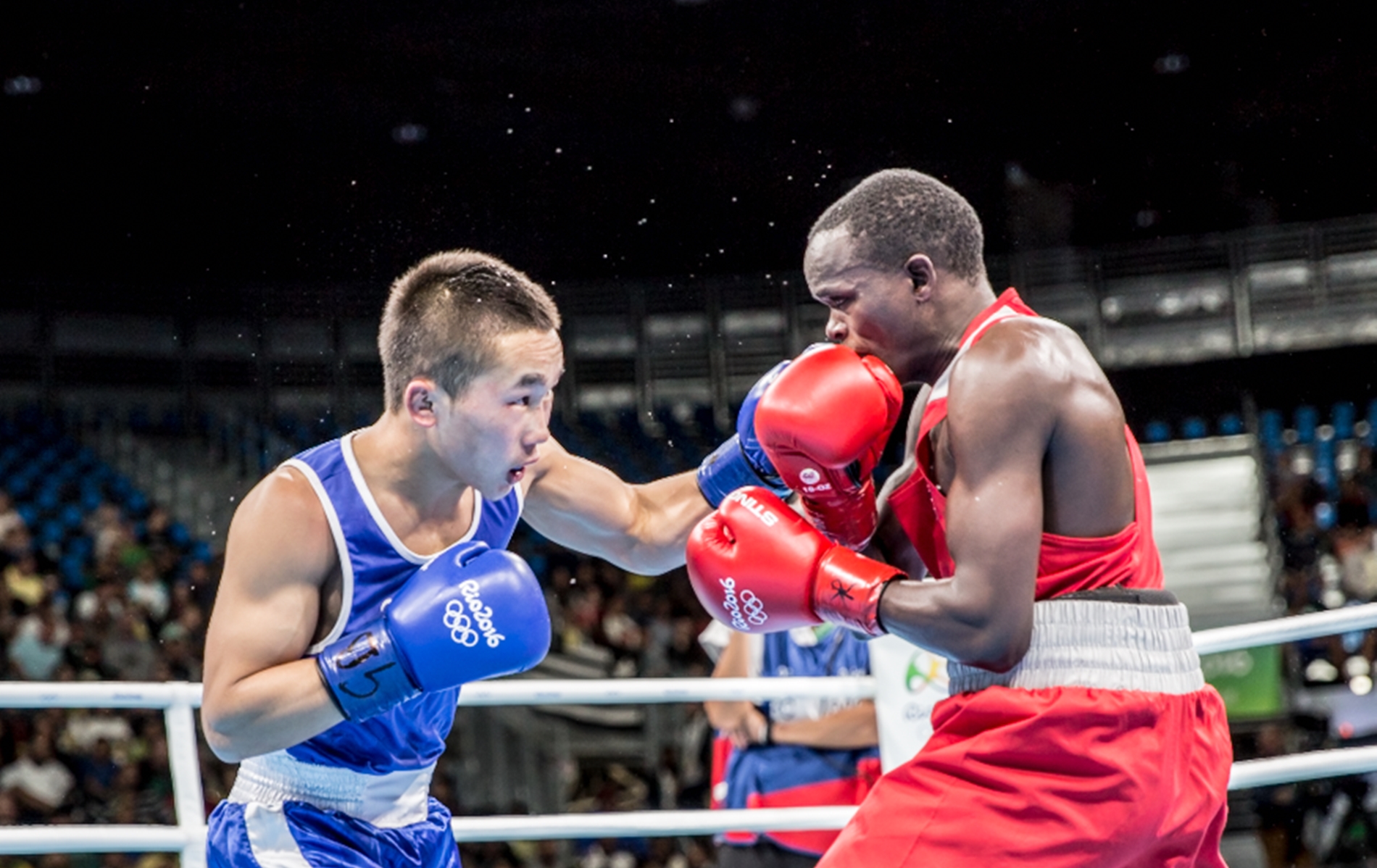 Men’s Light Flyweights the first to reach Rio 2016 SemiFinals on Day