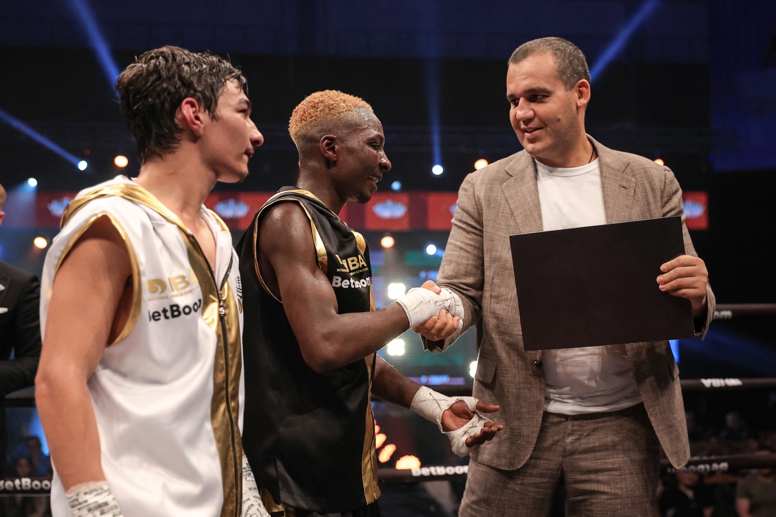 IBA President Umar Kremlev promises prize money for boxers at LA 2028 if the IOC doesn’t change their policy towards athletes’ rewards