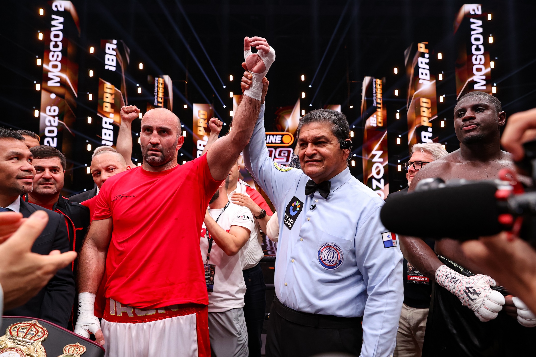 Dominant Gassiev halts Kadiru in six rounds to retain WBA heavyweight title at the IBA Pro 19